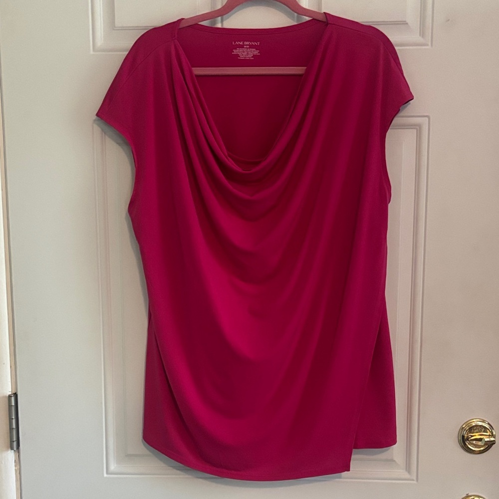 ❤️2/$15 or 3/$21❤️ Lane Bryant Raspberry Pink Top, Size 18/20